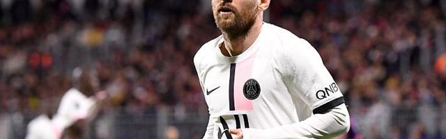  姆巴佩戴帽助巴黎大胜 主教练赛后盛赞其状态  