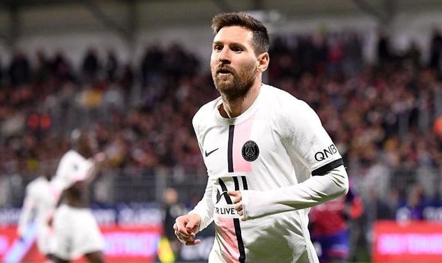  姆巴佩戴帽助巴黎大胜 主教练赛后盛赞其状态  