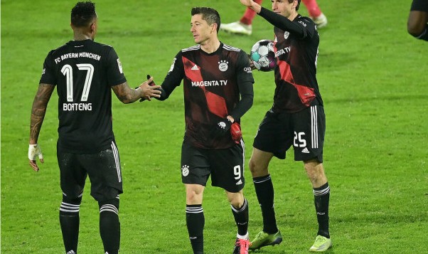  克莱蒙门将连续扑点，球队惊险守平强敌  