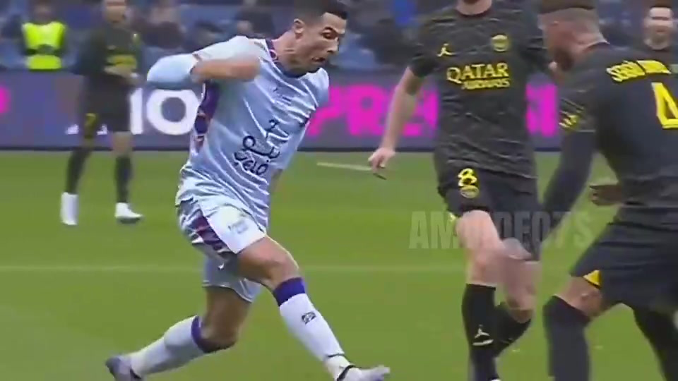  国米新援首秀梅开二度惊艳全场  